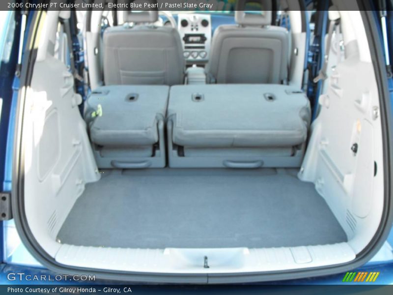 Electric Blue Pearl / Pastel Slate Gray 2006 Chrysler PT Cruiser Limited