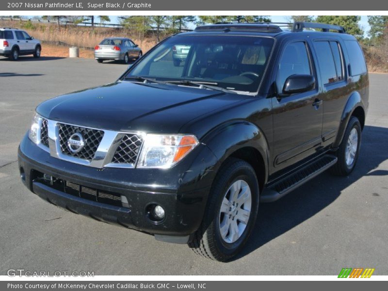 Super Black / Graphite 2007 Nissan Pathfinder LE
