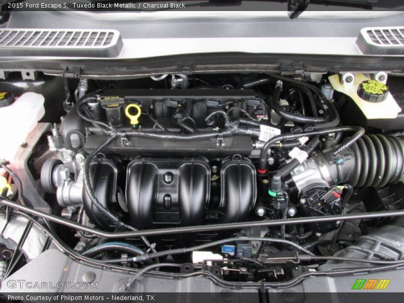 Tuxedo Black Metallic / Charcoal Black 2015 Ford Escape S