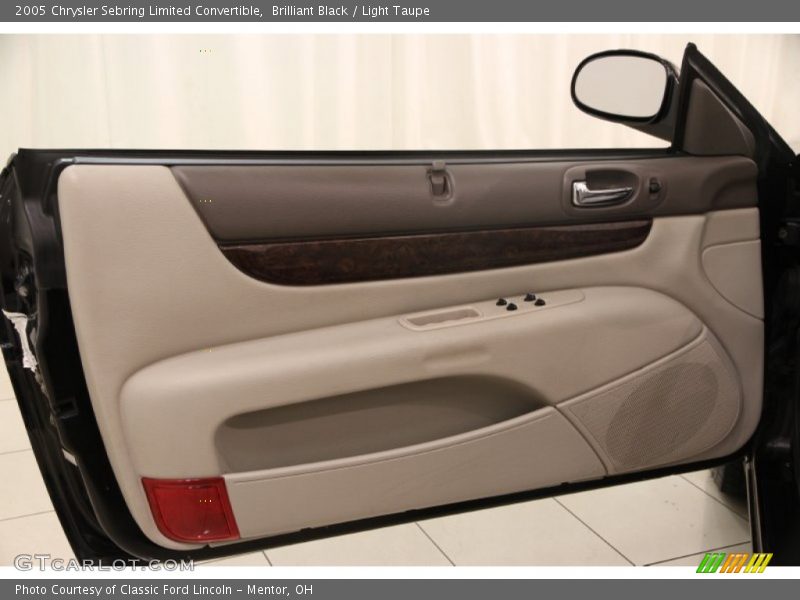 Brilliant Black / Light Taupe 2005 Chrysler Sebring Limited Convertible