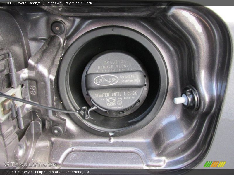 Predawn Gray Mica / Black 2015 Toyota Camry SE
