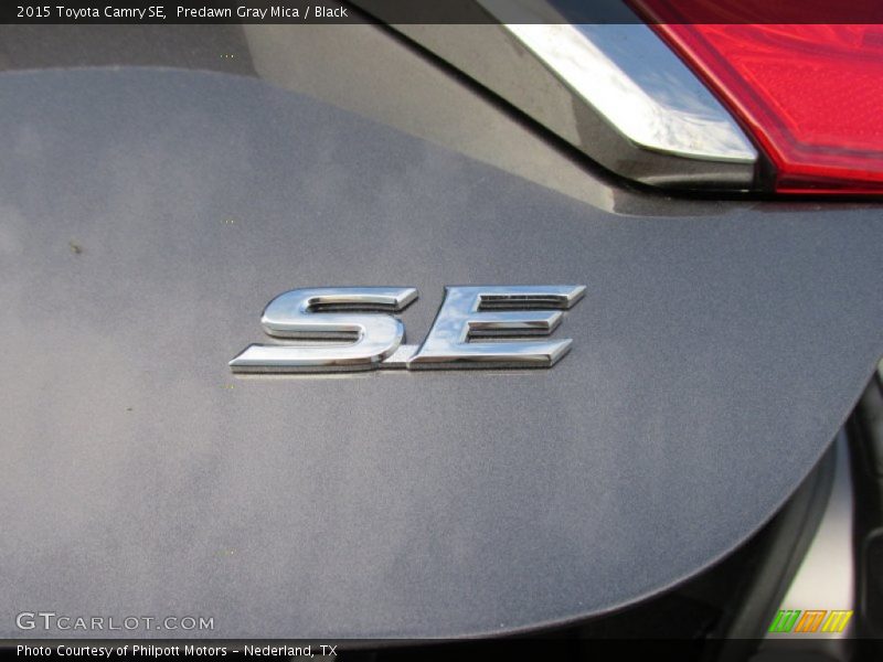 Predawn Gray Mica / Black 2015 Toyota Camry SE