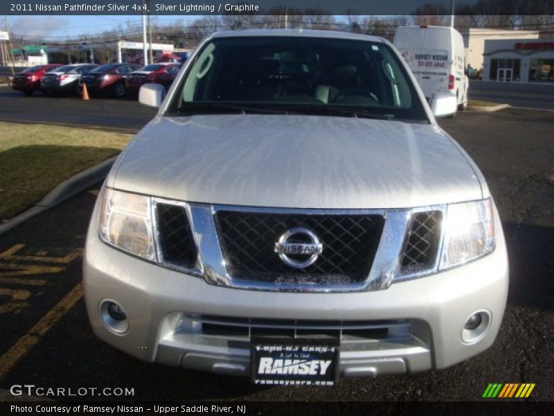 Silver Lightning / Graphite 2011 Nissan Pathfinder Silver 4x4