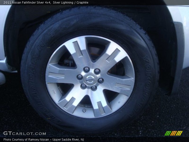 Silver Lightning / Graphite 2011 Nissan Pathfinder Silver 4x4