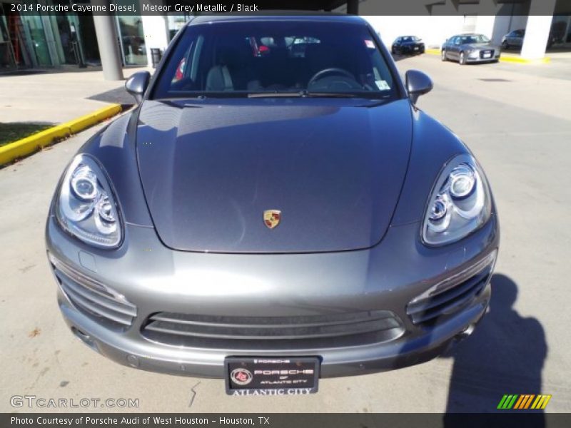 Meteor Grey Metallic / Black 2014 Porsche Cayenne Diesel