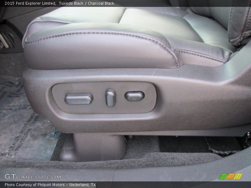 Tuxedo Black / Charcoal Black 2015 Ford Explorer Limited