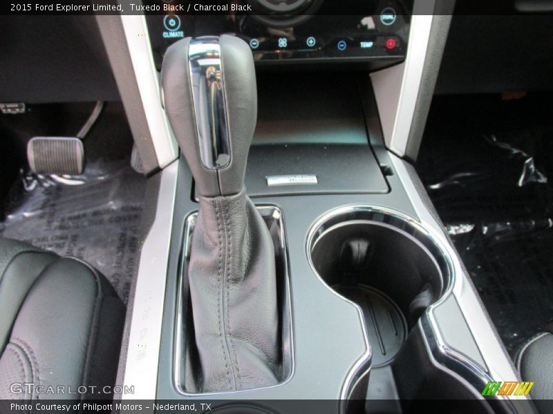 Tuxedo Black / Charcoal Black 2015 Ford Explorer Limited