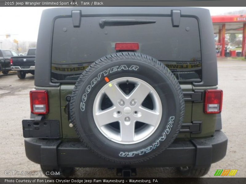 Tank / Black 2015 Jeep Wrangler Unlimited Sport 4x4