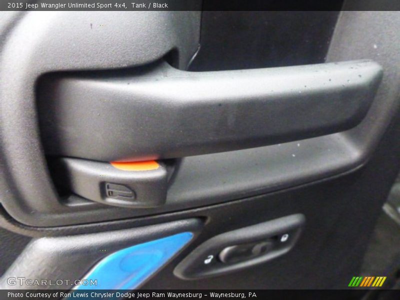 Tank / Black 2015 Jeep Wrangler Unlimited Sport 4x4