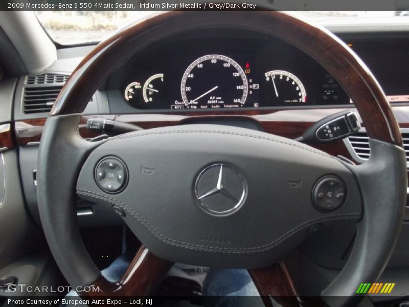 Iridium Silver Metallic / Grey/Dark Grey 2009 Mercedes-Benz S 550 4Matic Sedan