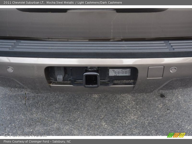 Mocha Steel Metallic / Light Cashmere/Dark Cashmere 2011 Chevrolet Suburban LT