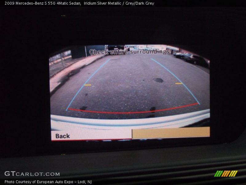Iridium Silver Metallic / Grey/Dark Grey 2009 Mercedes-Benz S 550 4Matic Sedan