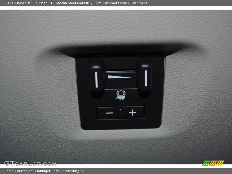 Mocha Steel Metallic / Light Cashmere/Dark Cashmere 2011 Chevrolet Suburban LT