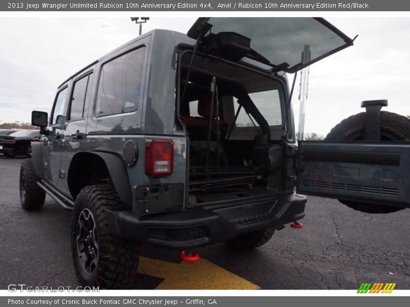 Anvil / Rubicon 10th Anniversary Edition Red/Black 2013 Jeep Wrangler Unlimited Rubicon 10th Anniversary Edition 4x4