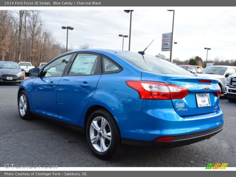 Blue Candy / Charcoal Black 2014 Ford Focus SE Sedan