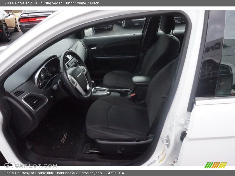 Bright White / Black 2014 Chrysler 200 Touring Sedan