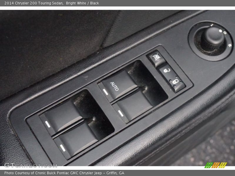 Bright White / Black 2014 Chrysler 200 Touring Sedan