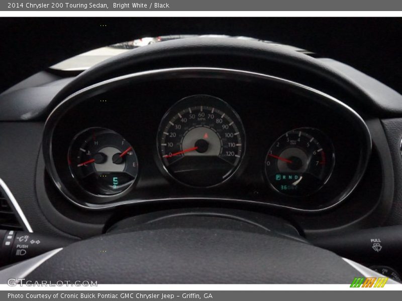 Bright White / Black 2014 Chrysler 200 Touring Sedan