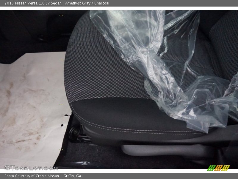Amethyst Gray / Charcoal 2015 Nissan Versa 1.6 SV Sedan