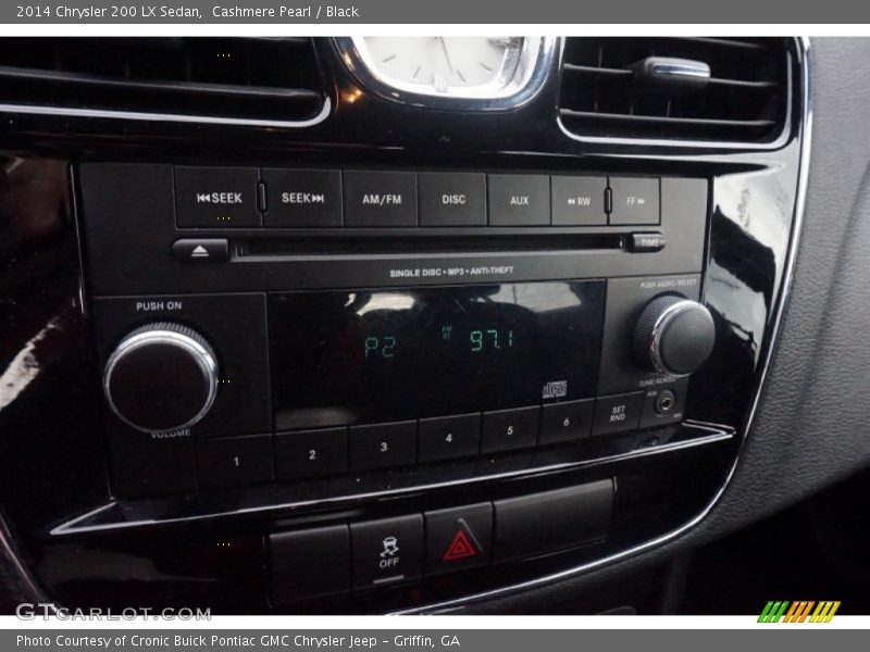 Cashmere Pearl / Black 2014 Chrysler 200 LX Sedan