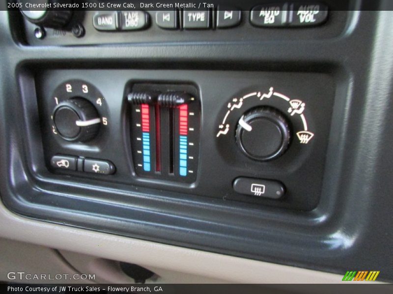 Dark Green Metallic / Tan 2005 Chevrolet Silverado 1500 LS Crew Cab