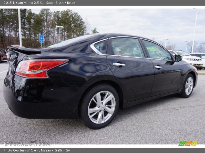 Super Black / Beige 2015 Nissan Altima 2.5 SL