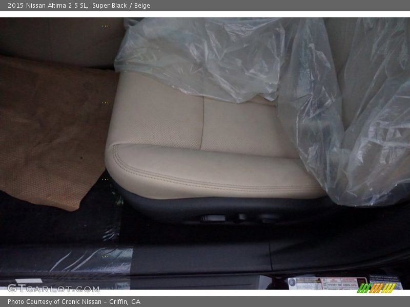 Super Black / Beige 2015 Nissan Altima 2.5 SL