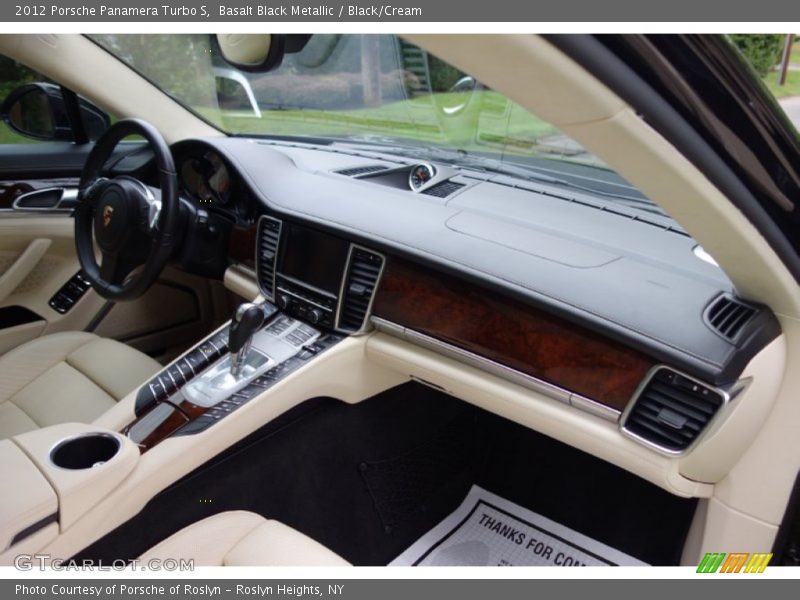 Dashboard of 2012 Panamera Turbo S