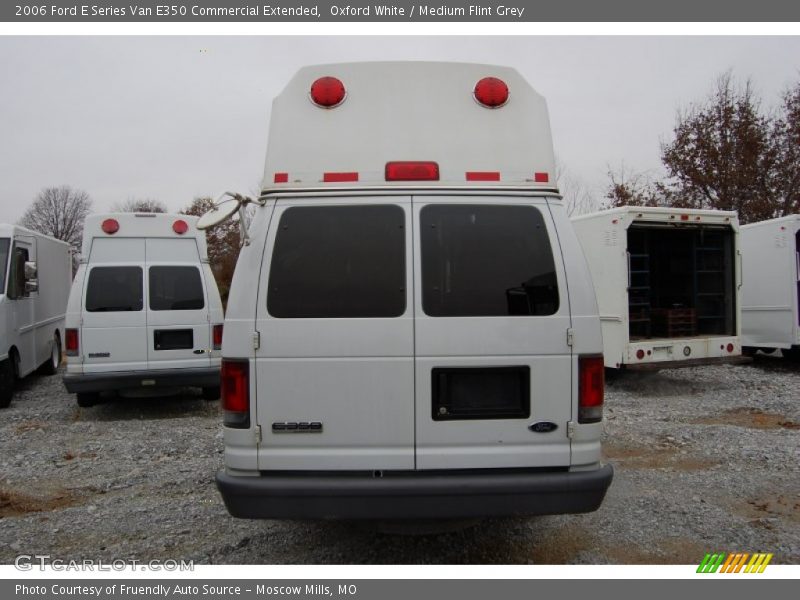Oxford White / Medium Flint Grey 2006 Ford E Series Van E350 Commercial Extended