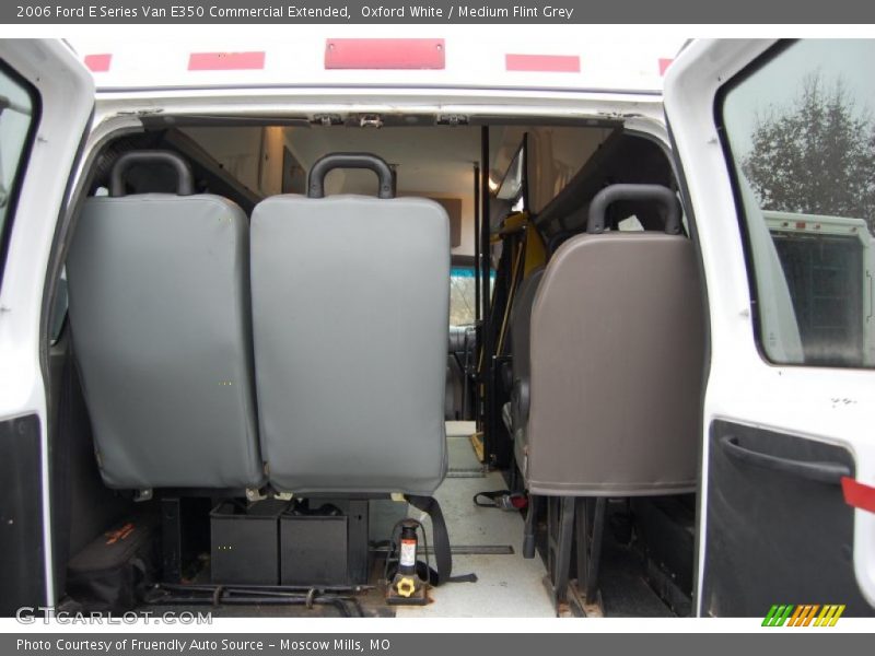 Oxford White / Medium Flint Grey 2006 Ford E Series Van E350 Commercial Extended