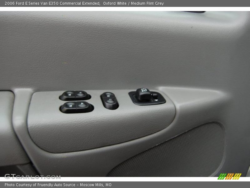 Oxford White / Medium Flint Grey 2006 Ford E Series Van E350 Commercial Extended