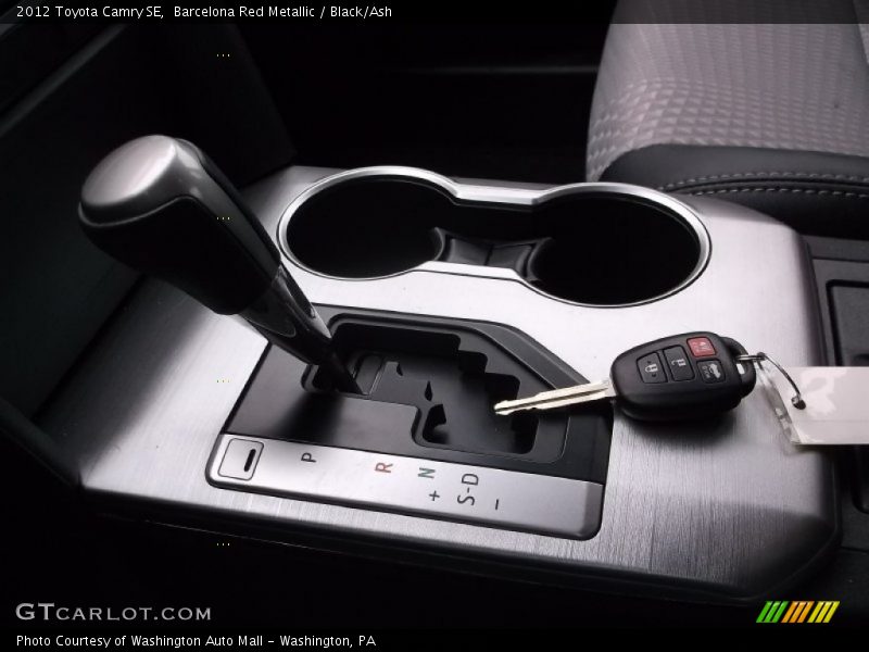 Barcelona Red Metallic / Black/Ash 2012 Toyota Camry SE