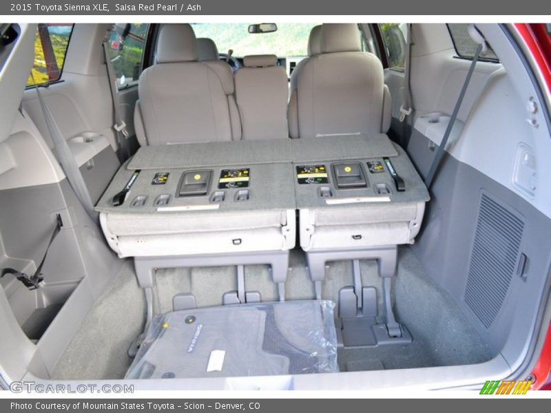 Salsa Red Pearl / Ash 2015 Toyota Sienna XLE