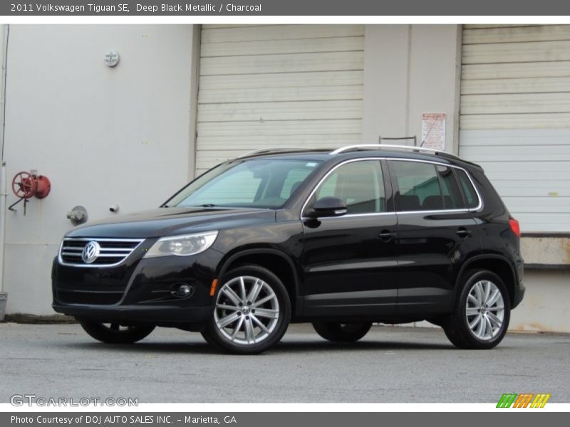 Deep Black Metallic / Charcoal 2011 Volkswagen Tiguan SE