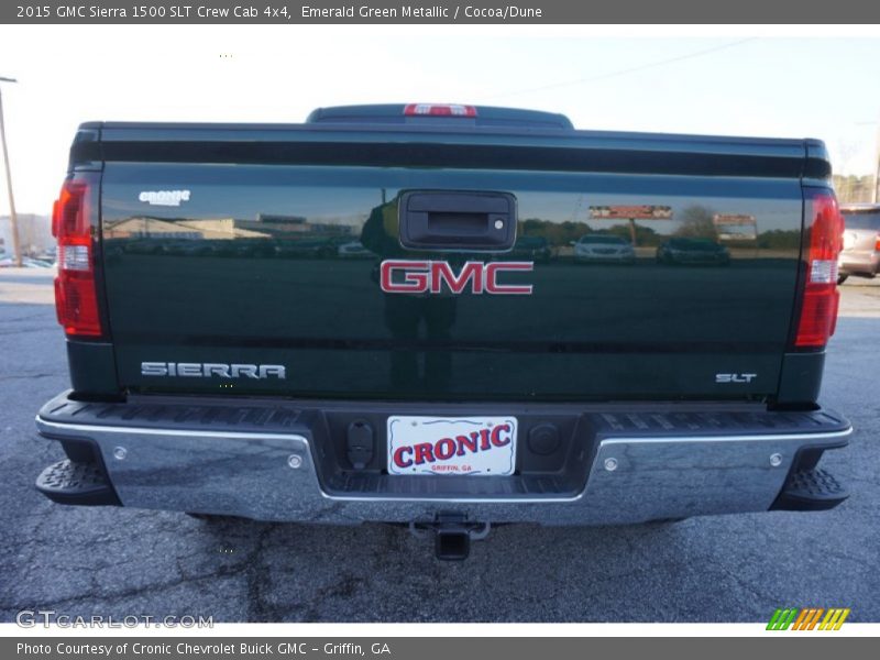 Emerald Green Metallic / Cocoa/Dune 2015 GMC Sierra 1500 SLT Crew Cab 4x4