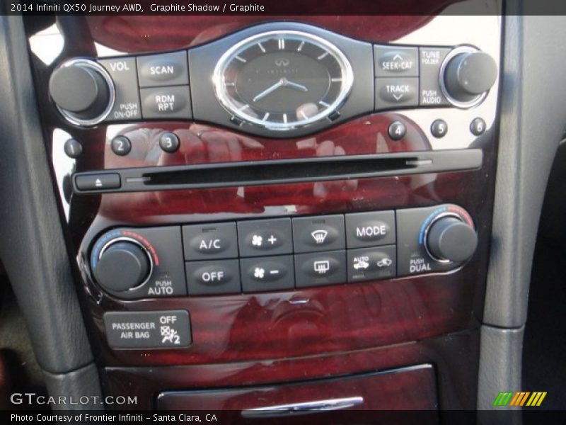 Controls of 2014 QX50 Journey AWD