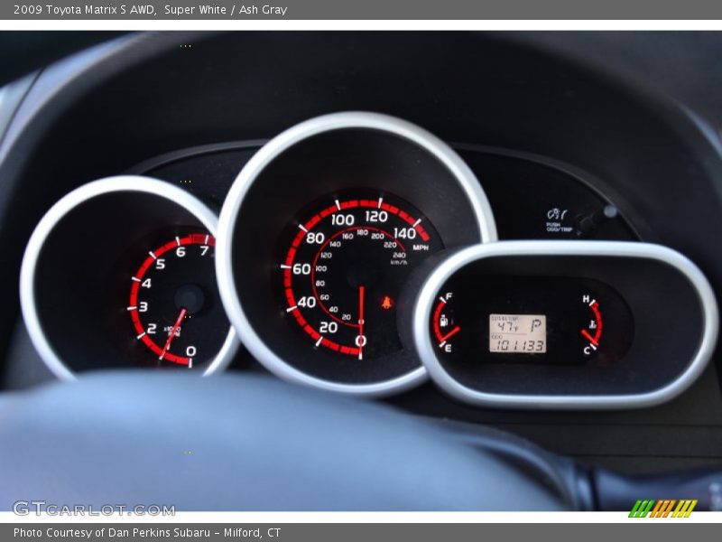 Super White / Ash Gray 2009 Toyota Matrix S AWD