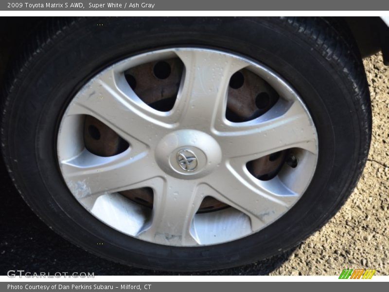 Super White / Ash Gray 2009 Toyota Matrix S AWD