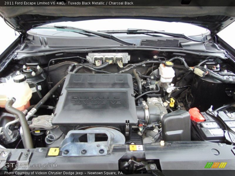 Tuxedo Black Metallic / Charcoal Black 2011 Ford Escape Limited V6 4WD