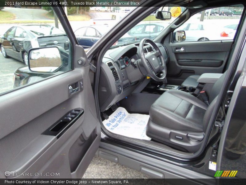 Tuxedo Black Metallic / Charcoal Black 2011 Ford Escape Limited V6 4WD