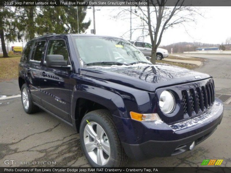 Front 3/4 View of 2015 Patriot Latitude 4x4