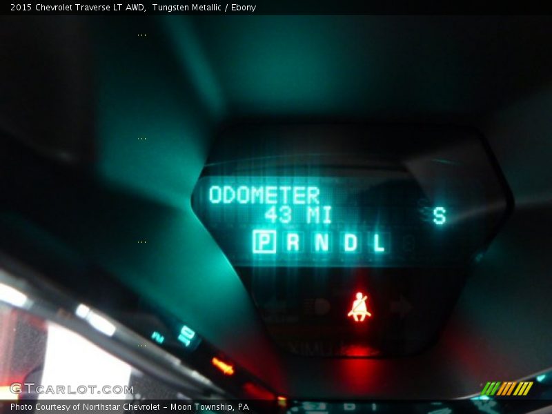 Tungsten Metallic / Ebony 2015 Chevrolet Traverse LT AWD