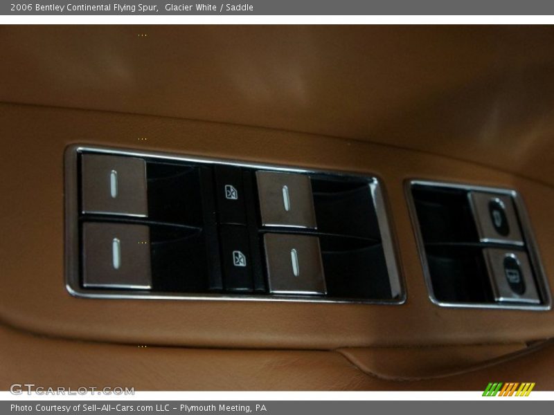Glacier White / Saddle 2006 Bentley Continental Flying Spur