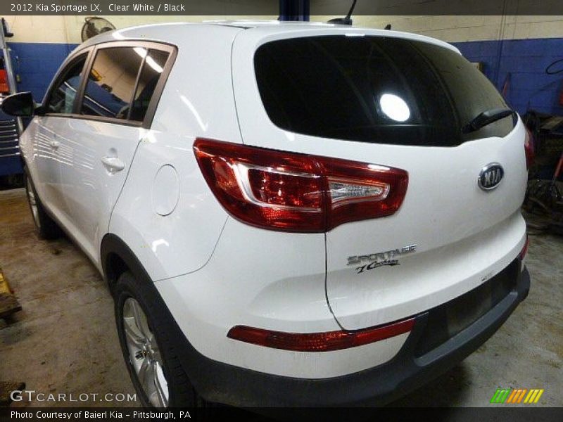 Clear White / Black 2012 Kia Sportage LX