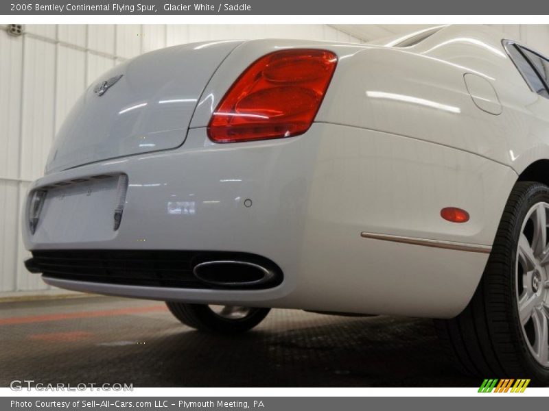 Glacier White / Saddle 2006 Bentley Continental Flying Spur