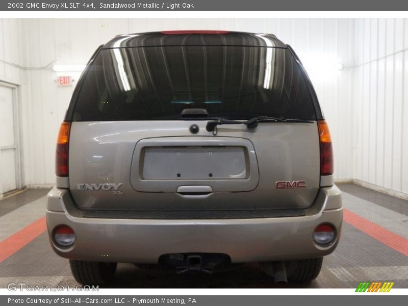 Sandalwood Metallic / Light Oak 2002 GMC Envoy XL SLT 4x4
