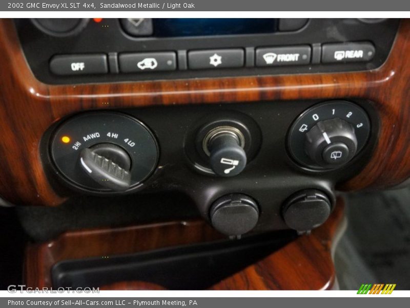 Sandalwood Metallic / Light Oak 2002 GMC Envoy XL SLT 4x4