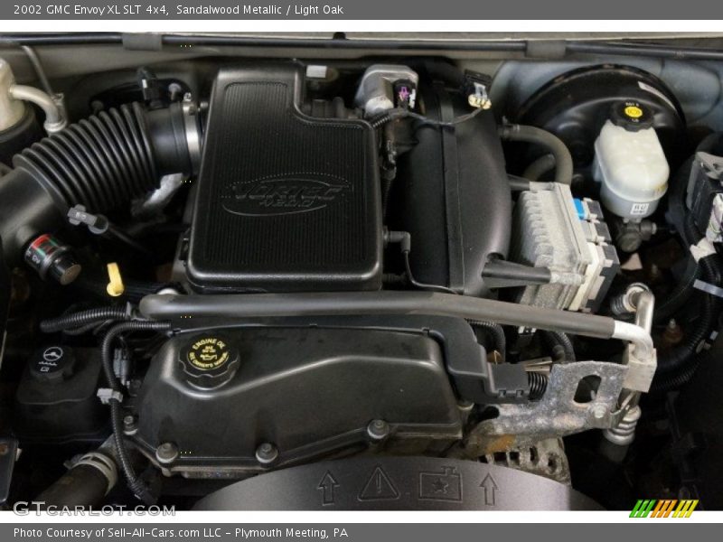 Sandalwood Metallic / Light Oak 2002 GMC Envoy XL SLT 4x4
