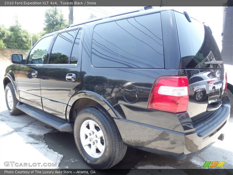 Tuxedo Black / Stone 2010 Ford Expedition XLT 4x4