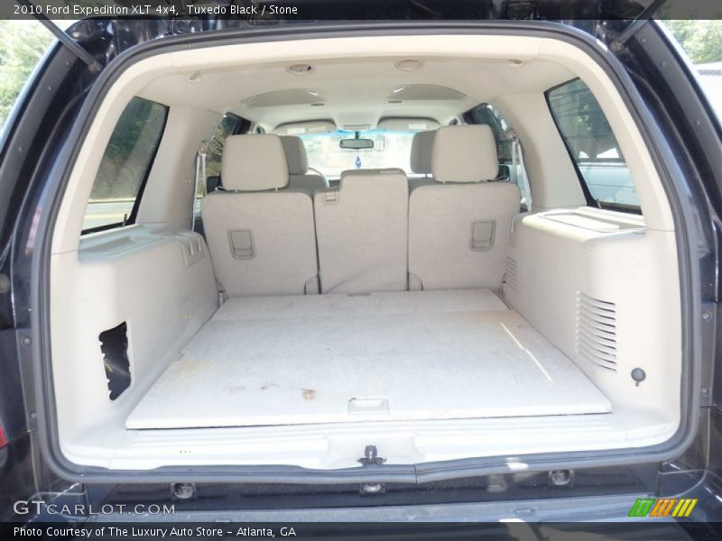 Tuxedo Black / Stone 2010 Ford Expedition XLT 4x4